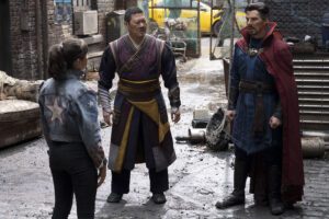 Sam Raimi Doutor Estranho