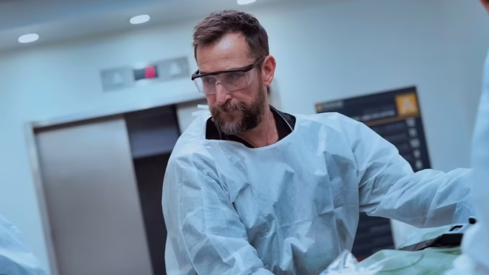 The Pitt: O Episódio Mais Devastador da Série Mostra o Caso Mais Difícil do Hospital