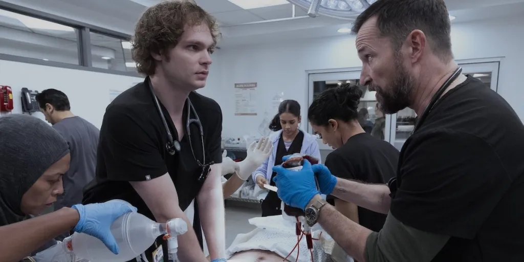 Hospital em caos em The Pitt episódio 11